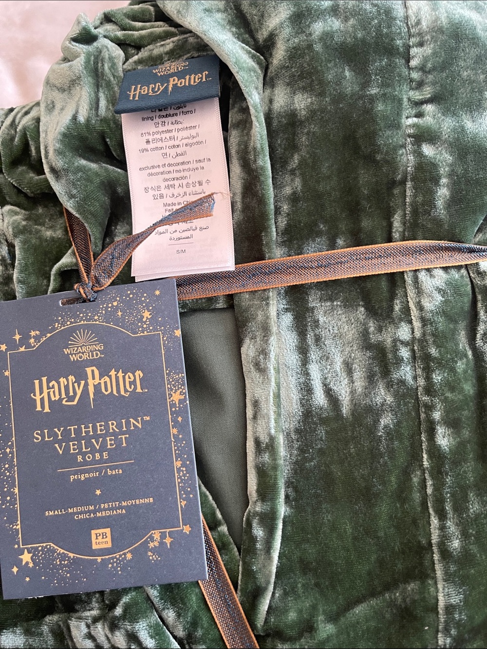 . Harry Potter Slytherin Velvet Robe — Deep Green with Gold Trim